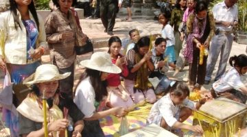 Pagode_Wat-Phnom_circuit_Cambodge